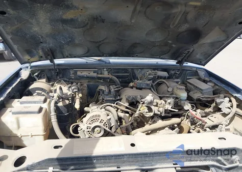 1999 Ford Ranger из США, поврежденный, VIN 1FTYR11V5XPA29584